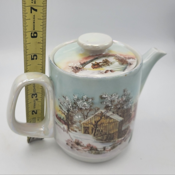 Vintage Hand Painted Porcelain Teapot Signed The Homestead in Winter - Picture 9 of 9